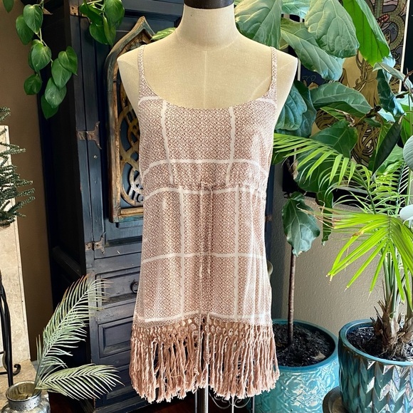 CAbi Cabana Cover-Up Tank Top - Picture 2 of 12